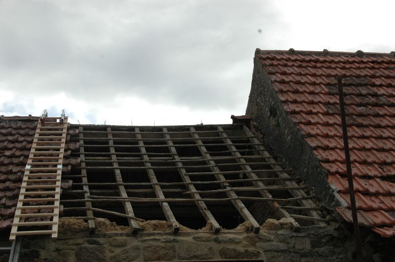 File:Roof atelier cidricole new repair close up 1 1600 faa052021.jpg